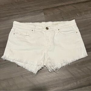 BLANK NYC White Women Shorts